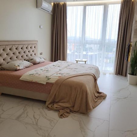Apartamento Prestige-Gold Rivne Exterior foto